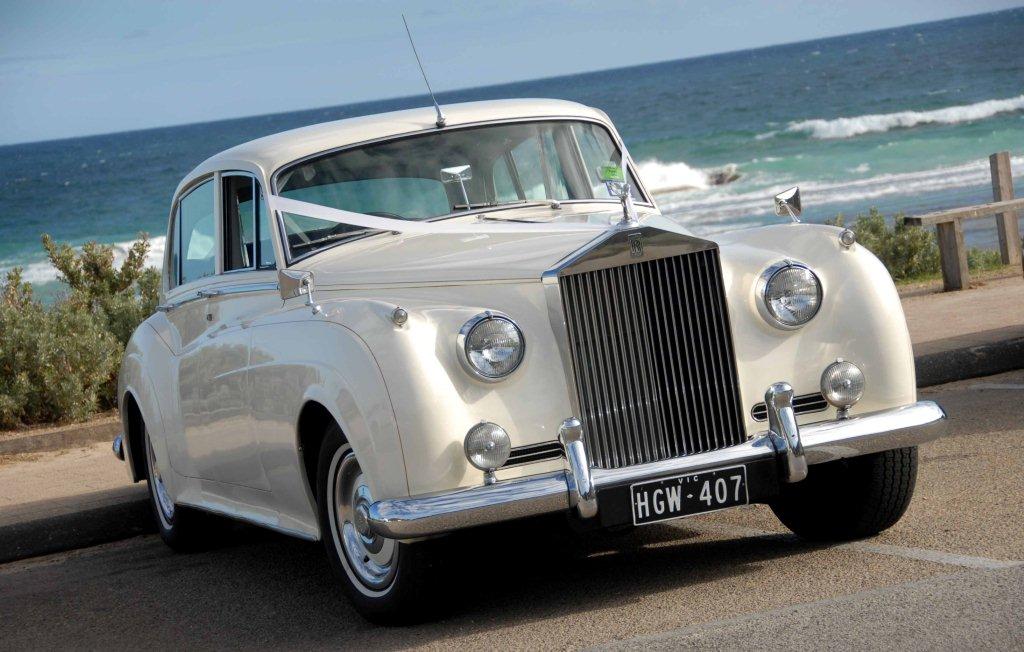 rolls royce 1960 cloud RSV Limo Hire 2